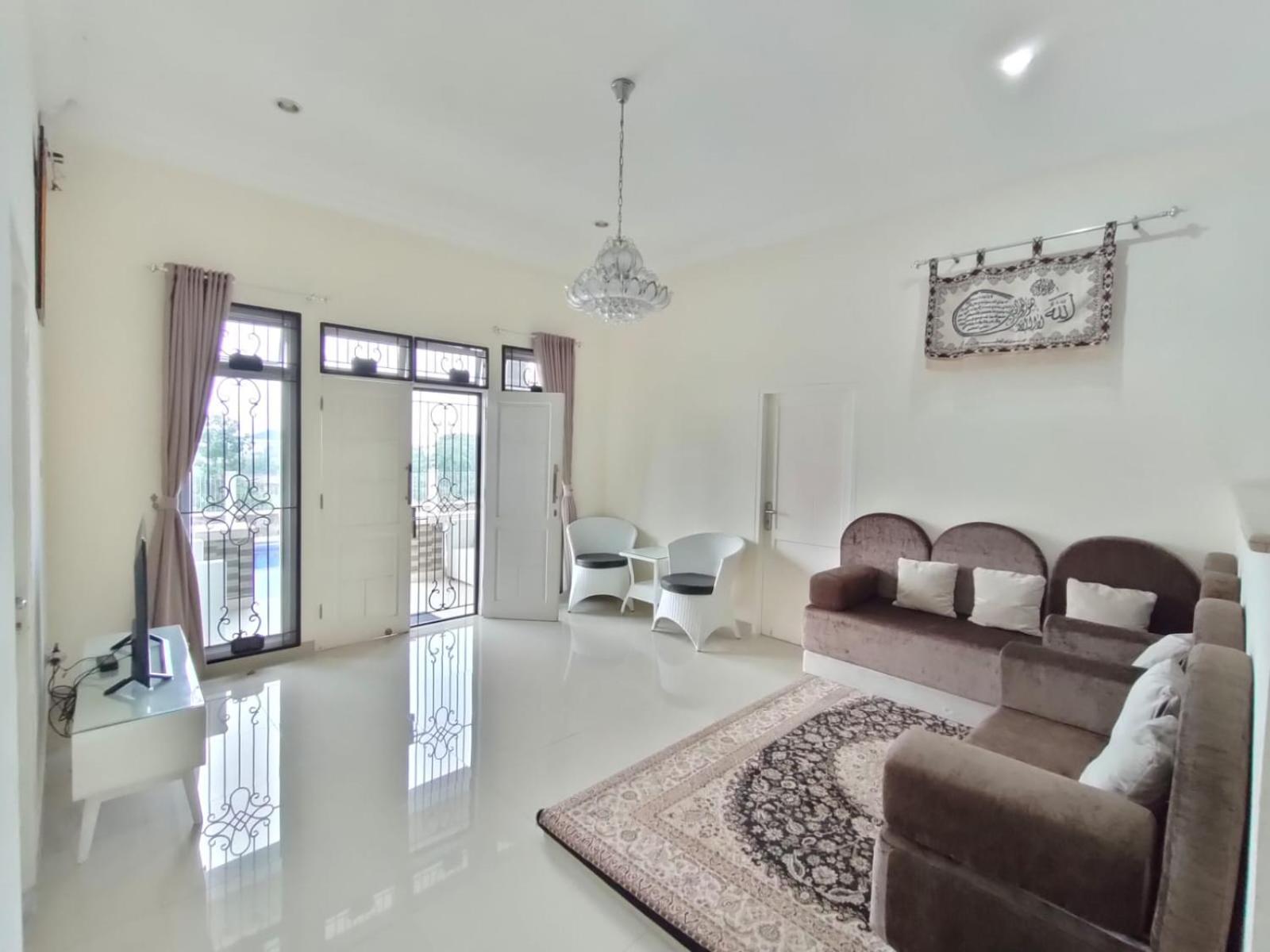 Villa Kandara Hanjawar Puncak Sindanglaya Exteriör bild